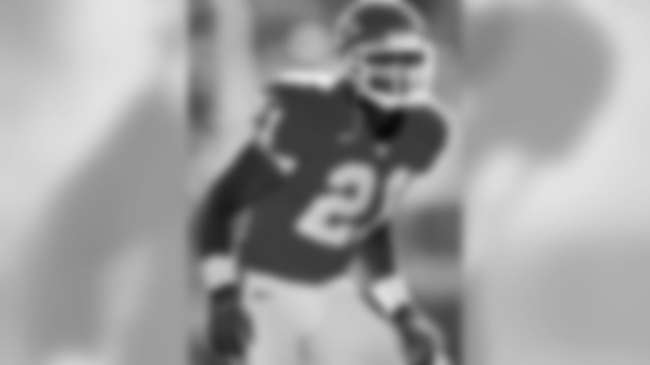 S Jerome Woods was selected with the 28th pick in the 1996 draft. Woods played for the Chiefs from 1996-2005 while making the Pro Bowl in 2003.