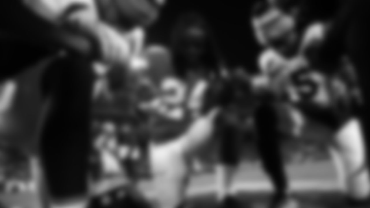Kansas City Chiefs vs Denver Broncos, GEHA Field at Arrowhead Stadium, Kansas City, MO on December 5, 2021