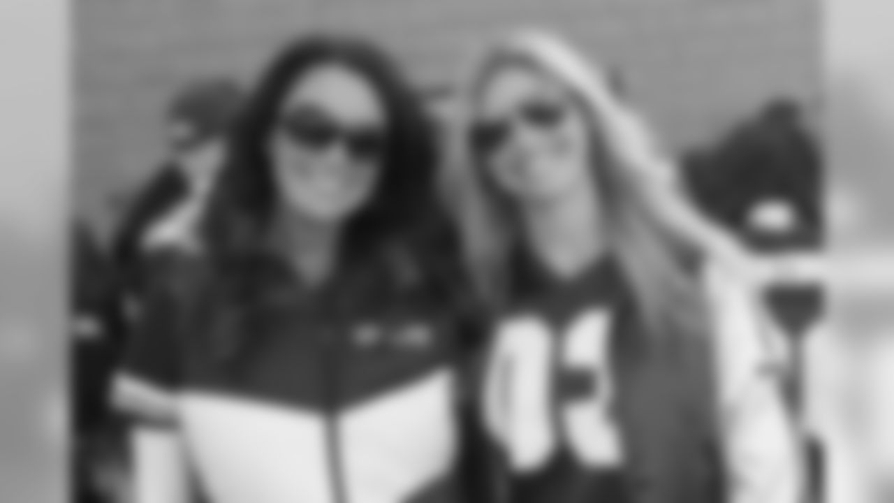 Kansas City Chiefs Cheerleader Alumni during the Chiefs vs Rams game