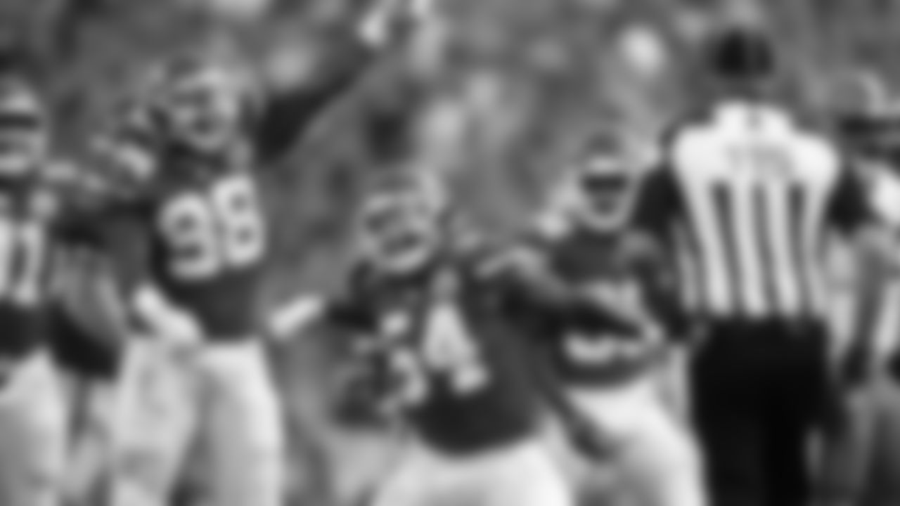 Kansas City Chiefs vs Cleveland Browns during NFL Season Opener game at GEHA Field at Arrowhead Stadium in Kansas City on September 12, 2021