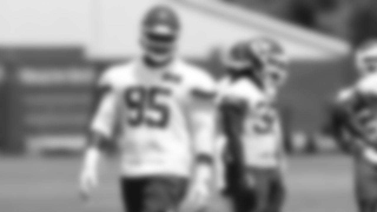Kansas City Chiefs defensive end Chris Jones (95) during day two at Kansas City Chiefs mini camp practice.
