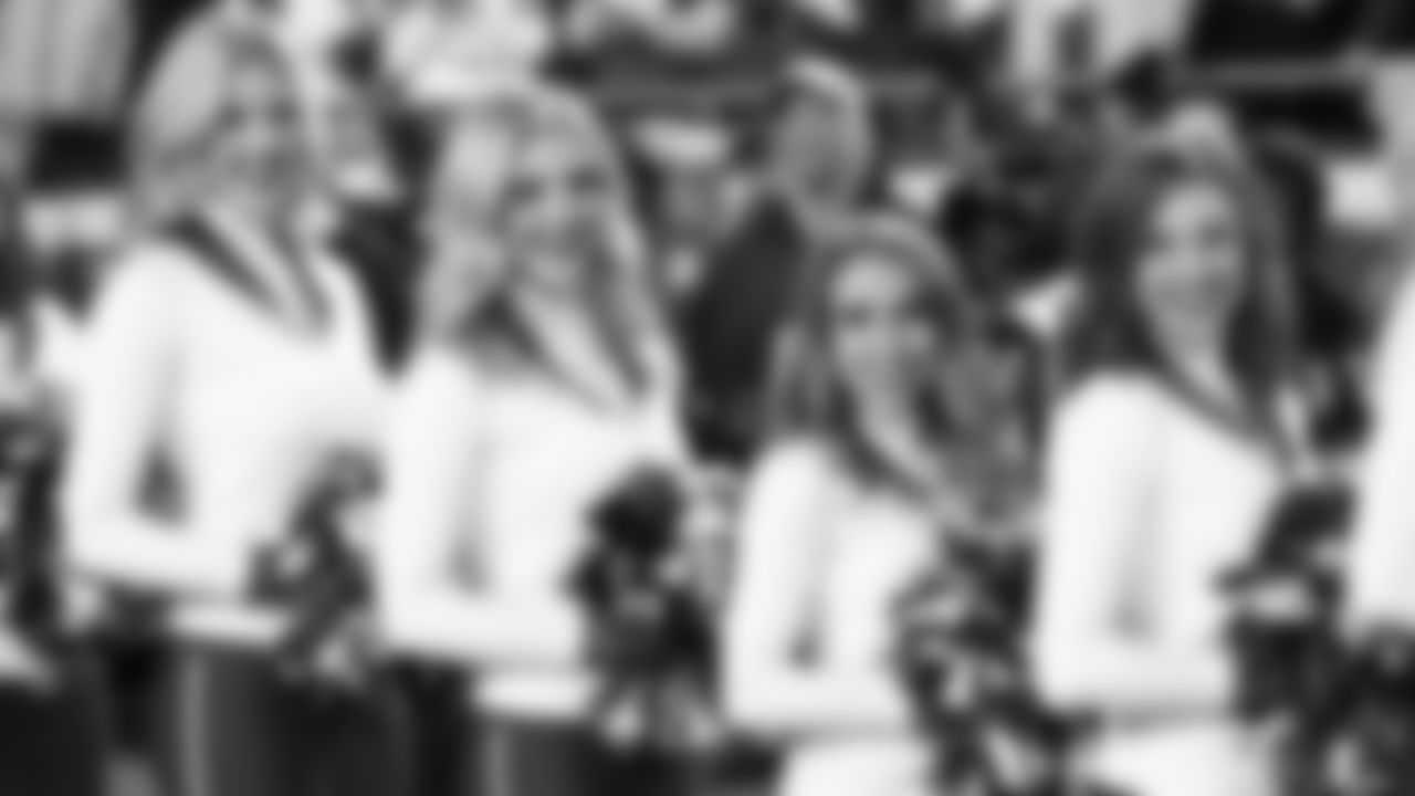 Kansas City Chiefs Cheerleaders during an NFL football game against the New York Giants, Monday, November 1, 2021 in Kansas City.