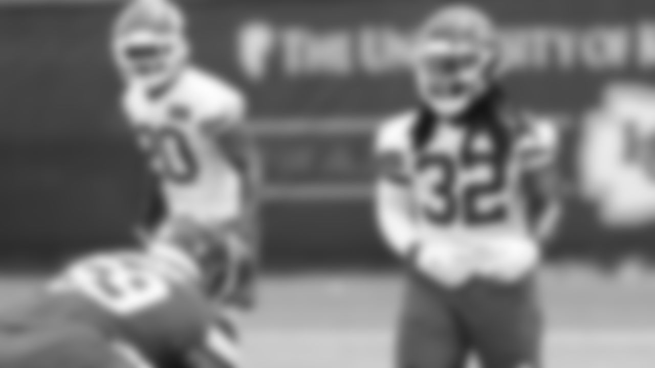 Kansas City Chiefs linebacker Nick Bolton (32) during practice Thursday May 26th, 2022.