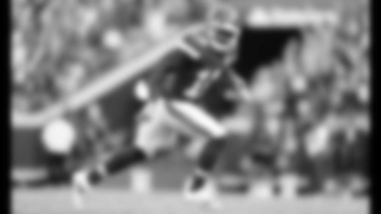 Kansas City Chiefs wide receiver Tyreek Hill (10) during an NFL football game against the Cleveland Browns, Sunday, September 12, 2021 in Kansas City.