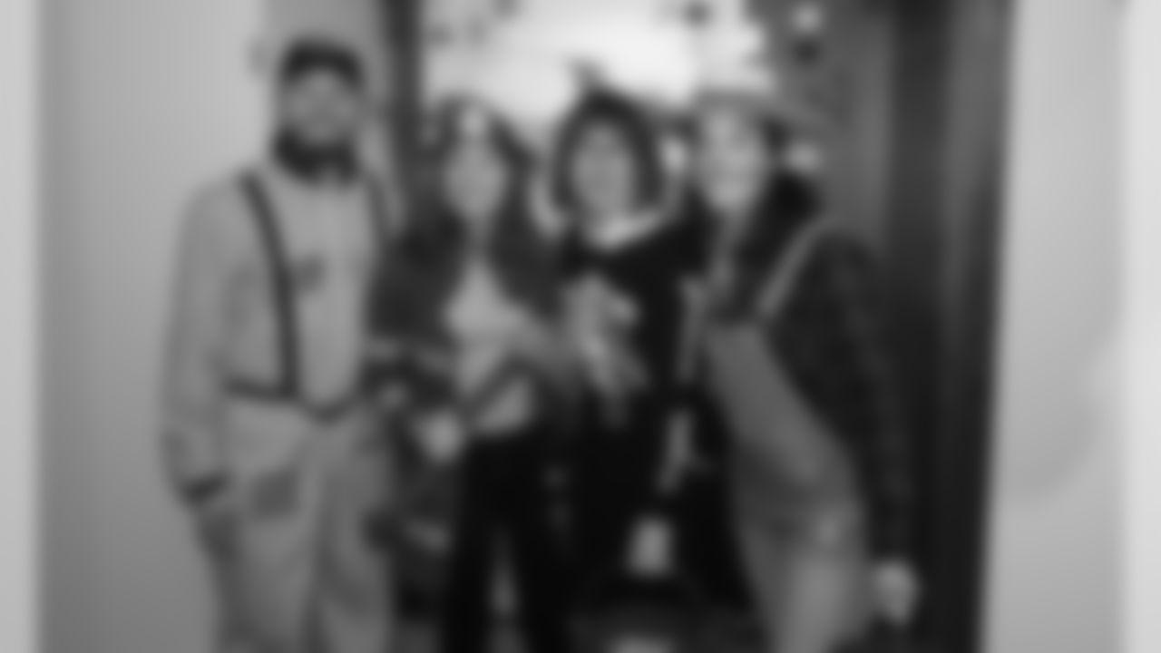 054_20191022_TrickOrTreat