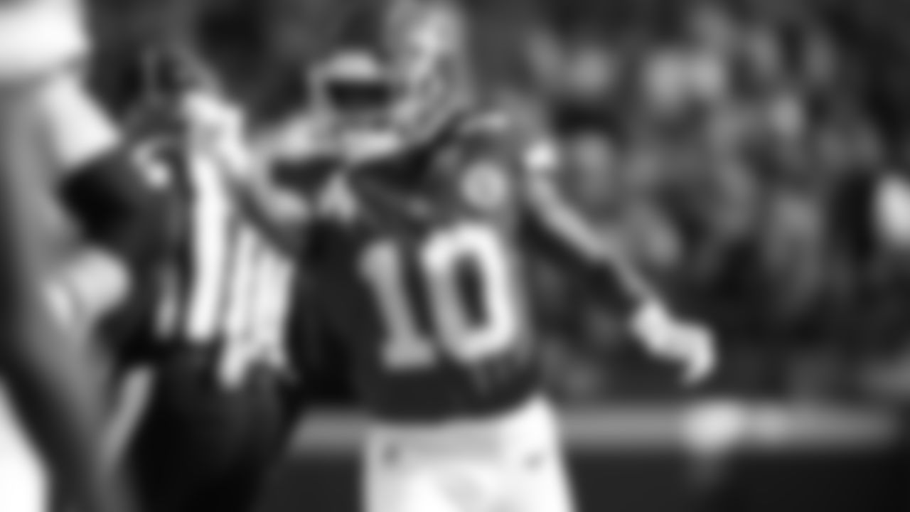 Kansas City Chiefs face off against the Denver Broncos at GEHA Field at Arrowhead Stadium on January 01, 2023.