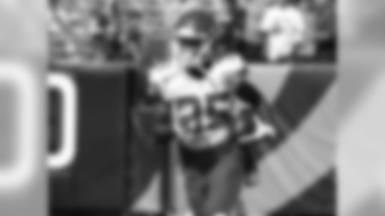 WR Frankie Hammond