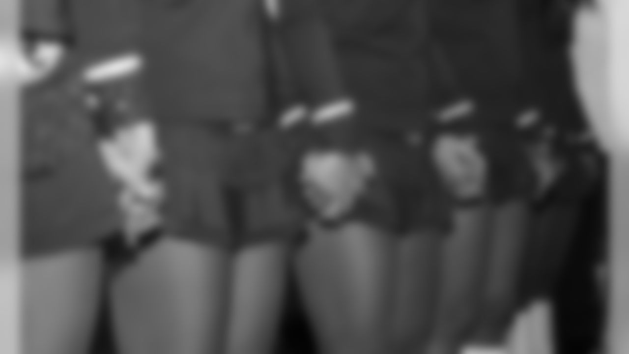 003_2019_GB_Cheer