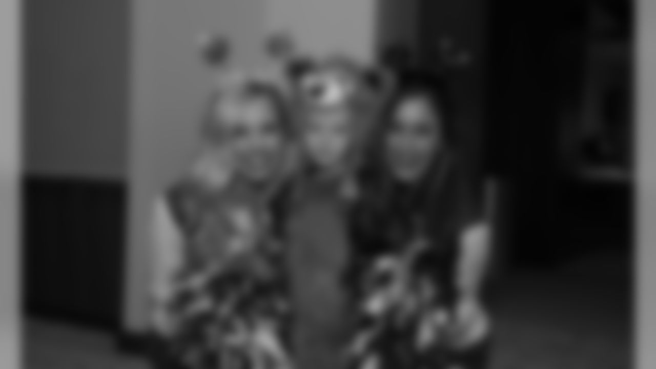 004_20191022_TrickOrTreat
