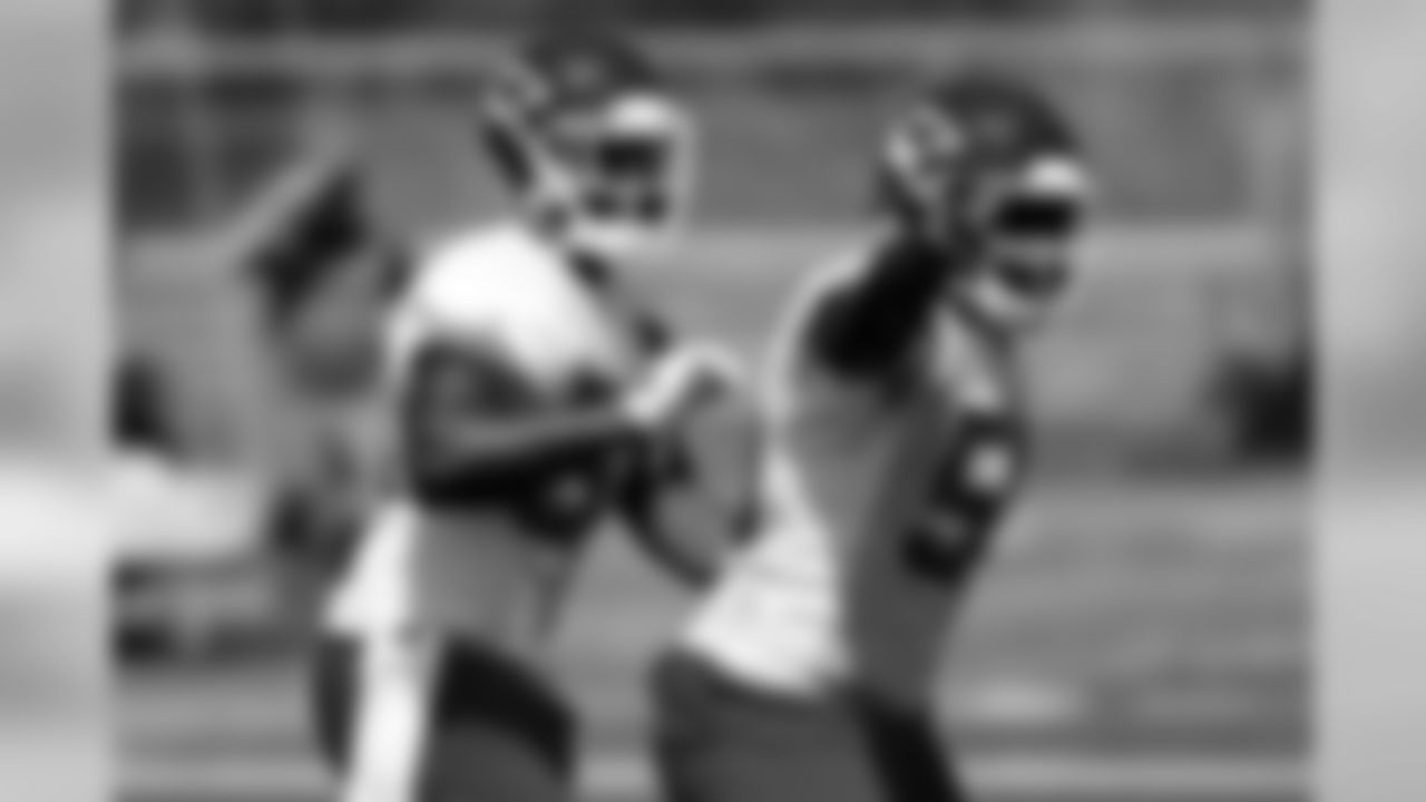 Kansas City Chiefs linebacker Anthony Hitchens (53)x during practice on 8/27/18