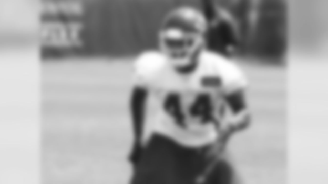 Kansas City Chiefs defensive back Aaron Hester (44)