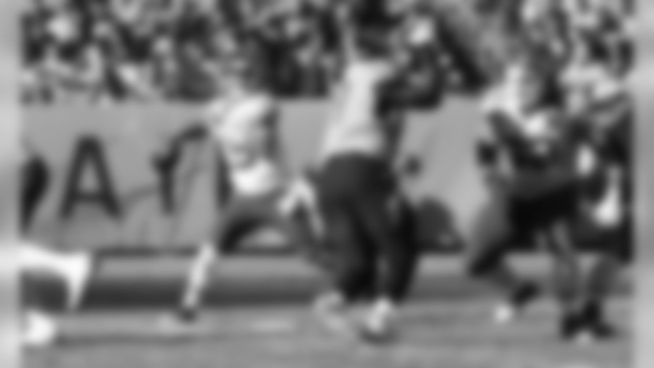 Kansas City Chiefs vs Tennessee Titans at Nissan Stadium, November 10, 2019