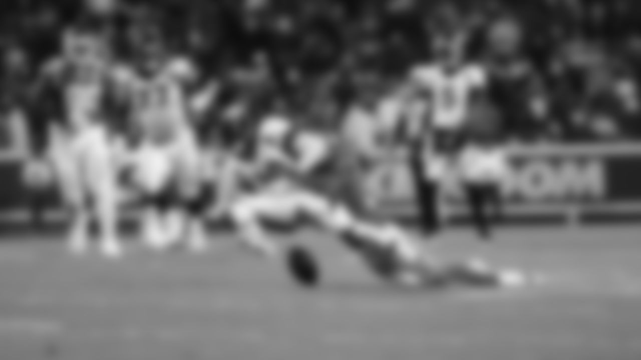 Kansas City Chiefs vs Denver Broncos, GEHA Field at Arrowhead Stadium, Kansas City, MO on December 5, 2021
