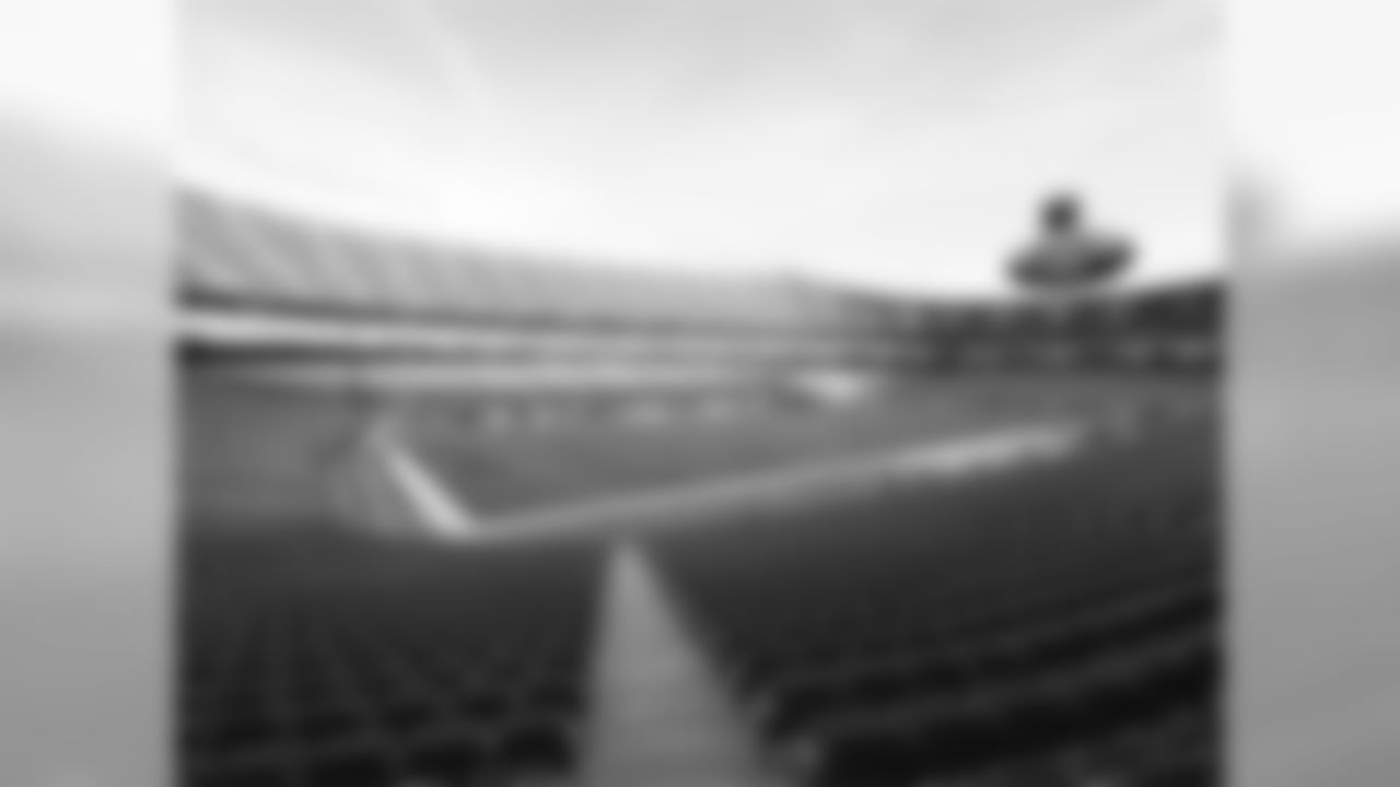Suites-Field-5