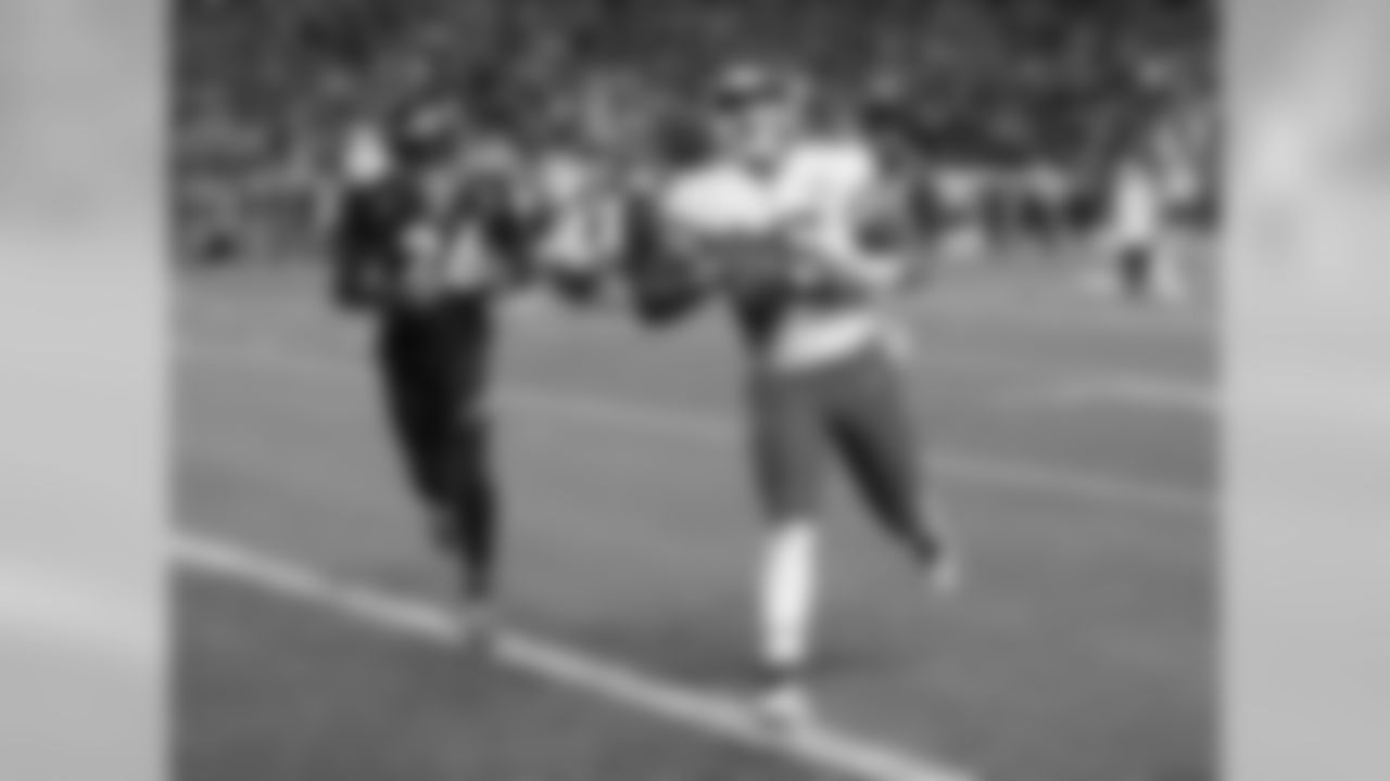 Chiefs vs Broncos at Broncos Stadium at Mile High on October 1, 2018