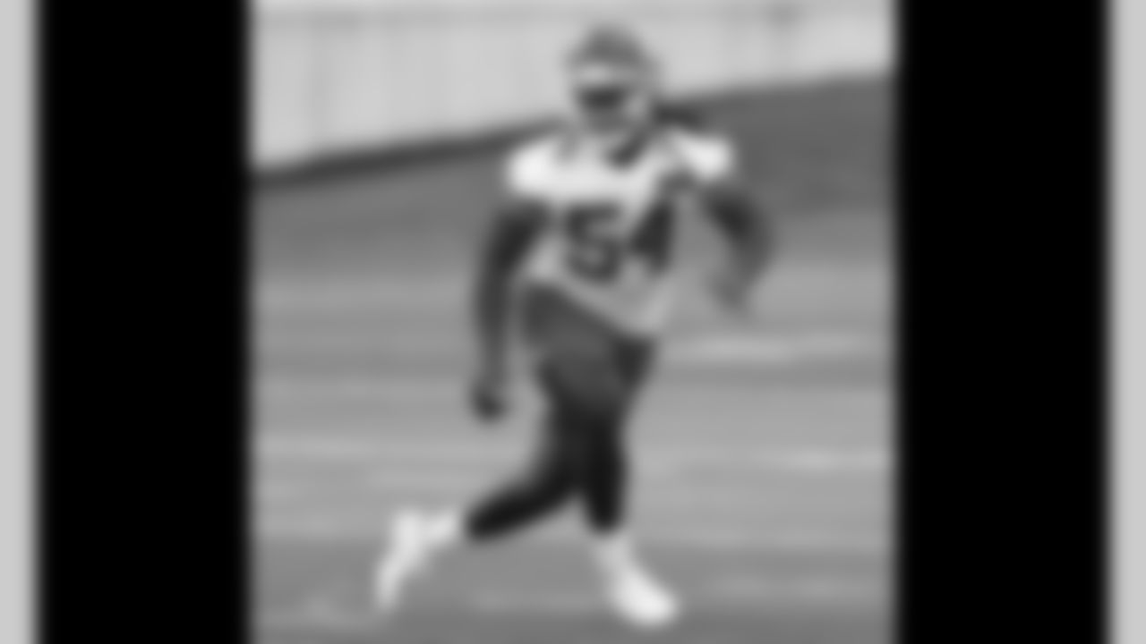 LB Nick Bolton (54) during practice at the first day at Chiefs rookie mini camp.