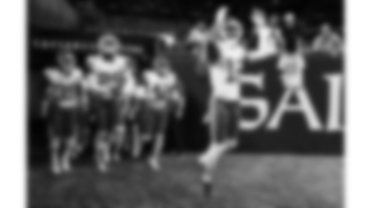 Kansas City Chiefs during pregame warmups at the Chiefs preseason Week 1 matchup against the New Orleans Saints on Sunday, August 13, 2023.