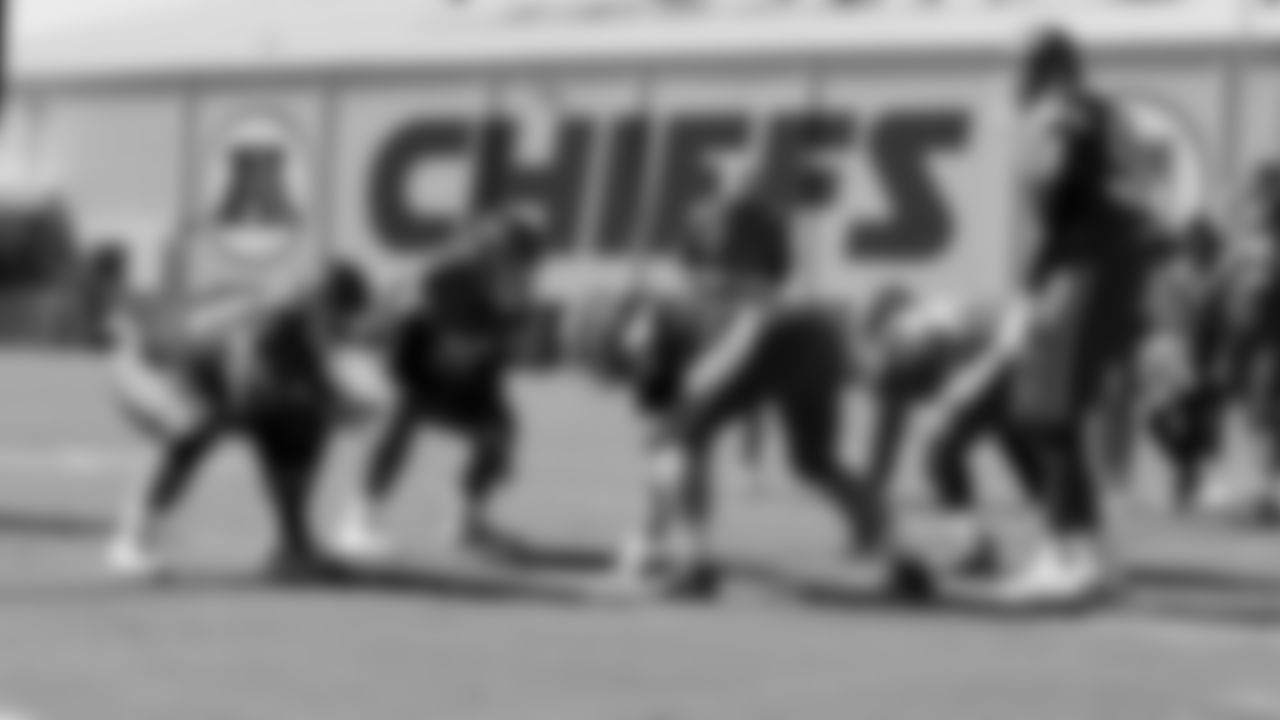 Kansas City Chiefs offensive line runs drills during practice on Wednesday September 28, 2022.