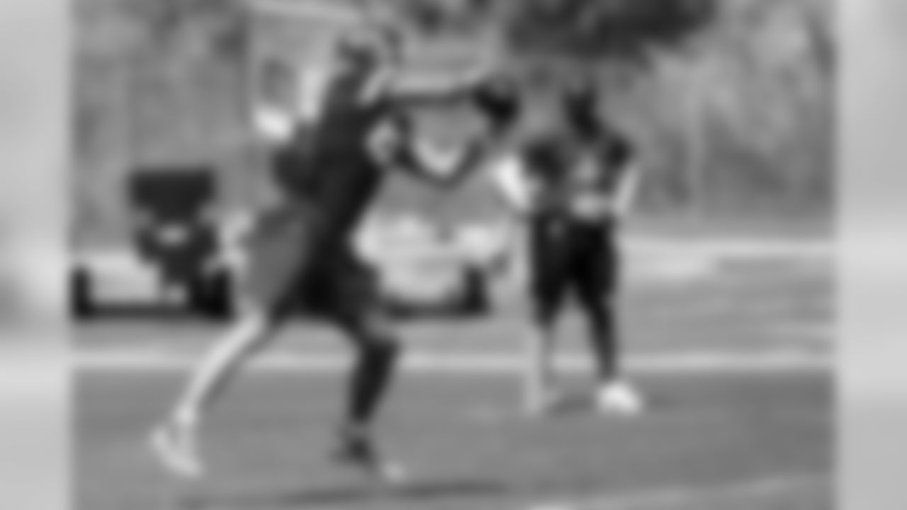 Kansas City Chiefs tight end Travis Kelce (87) during practice on 8/27/18