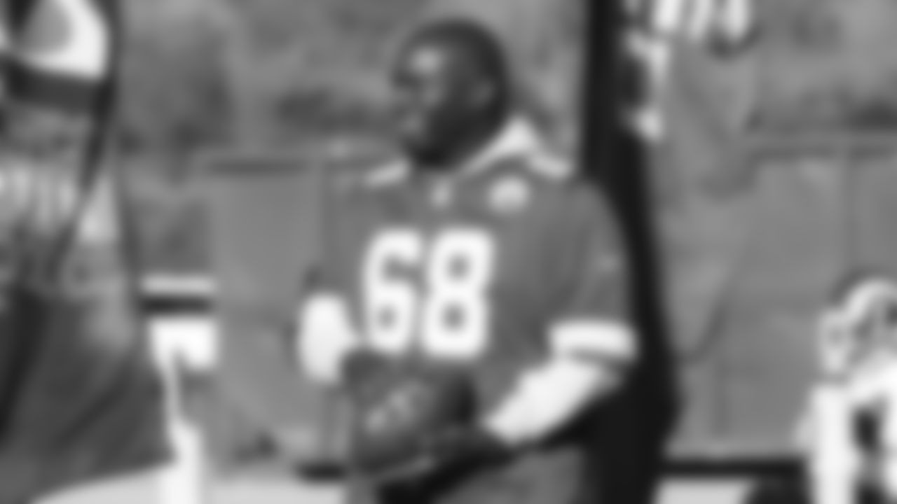 Pro Football Hall of Famers Will Shields at the Move United and USA Wheelchair Football League championship game.
