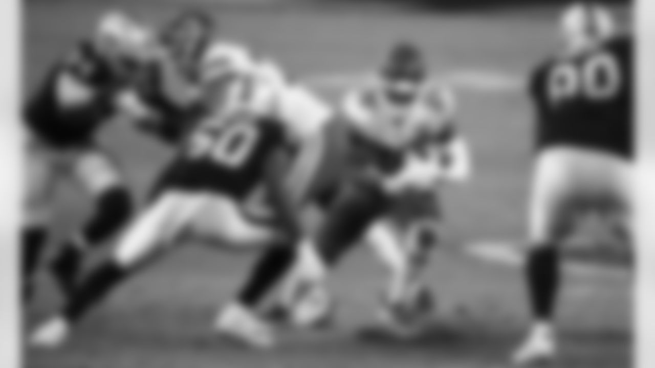 Kansas City Chiefs running back Le'Veon Bell (26) during an NFL football game against the Las Vegas Raiders at Allegiant Stadium on November 22, 2020