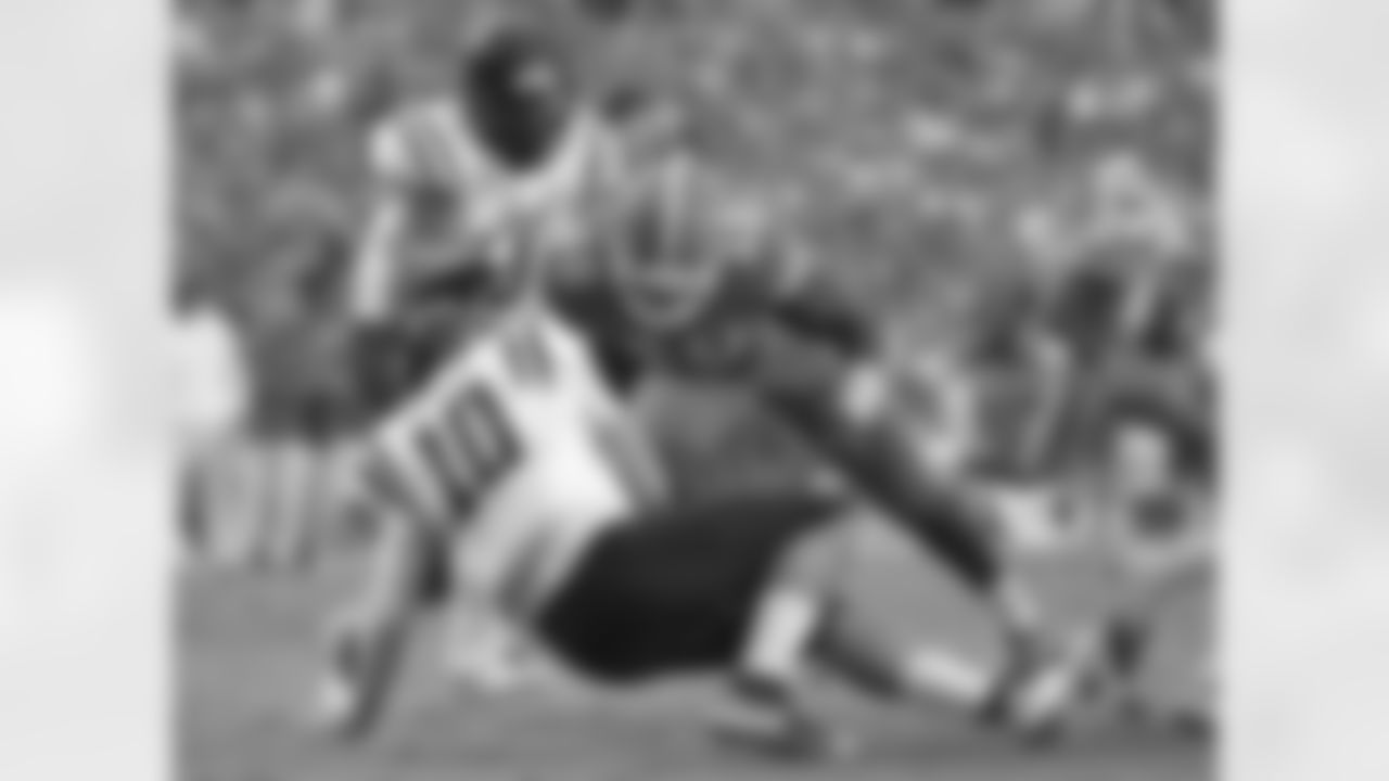Florida inside linebacker Jarrad Davis (40)