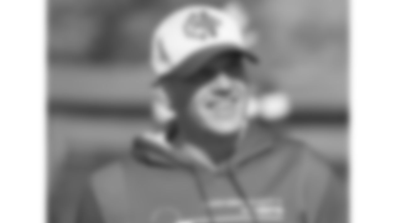 Kansas City Chiefs Assistant Offensive Line Coach Corey Matthaei during practice for week seven against the Tennessee Titans.