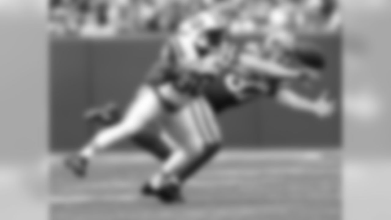 CB, Darrin Walls