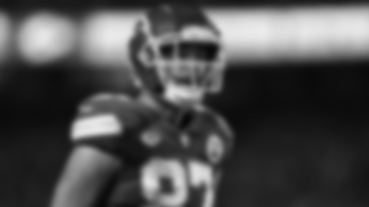 Kansas City Chiefs tight end Travis Kelce (87) in action during the week six NFL football game against the Denver Broncos, Thursday, October 12, 2023 in Kansas City.