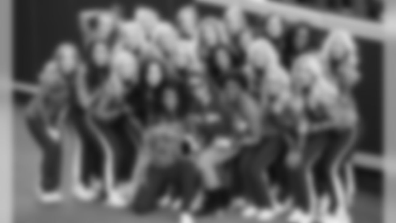 044_2019_Vikings_Cheer