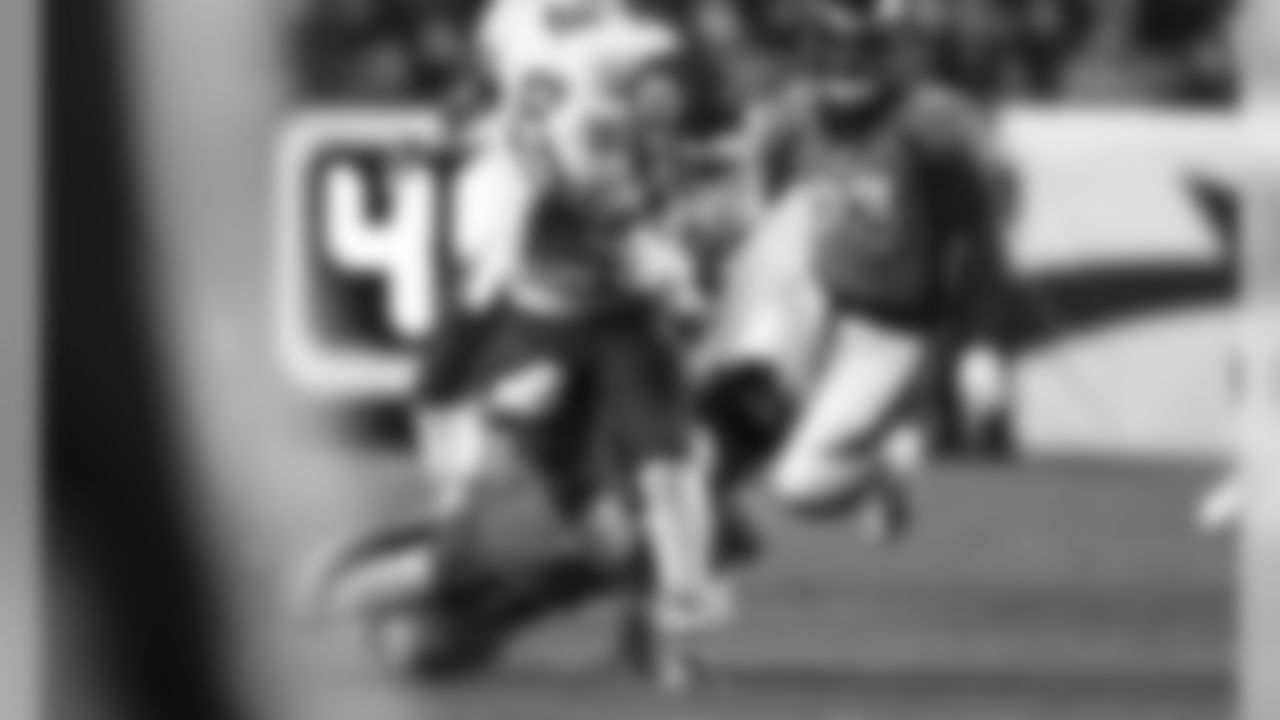 Kansas City Chiefs vs Denver Broncos at Empower Field at Mile High, October 17, 2019
