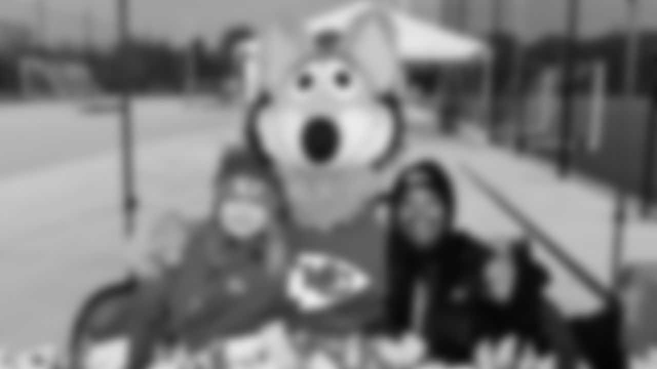 KC Wolf, Chiefs Cheerleaders, and former Chiefs wide receiver Danan Hughes visited with guests at the Paragon Star Park in Lees Summit, KS on October 27, 2023