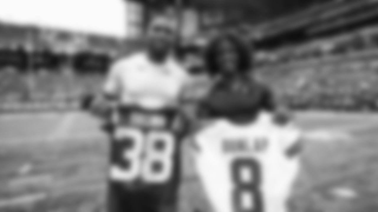 Kansas City Chiefs vs Indianapolis Colts at Lucas Oil Stadium on September 25th, 2022.