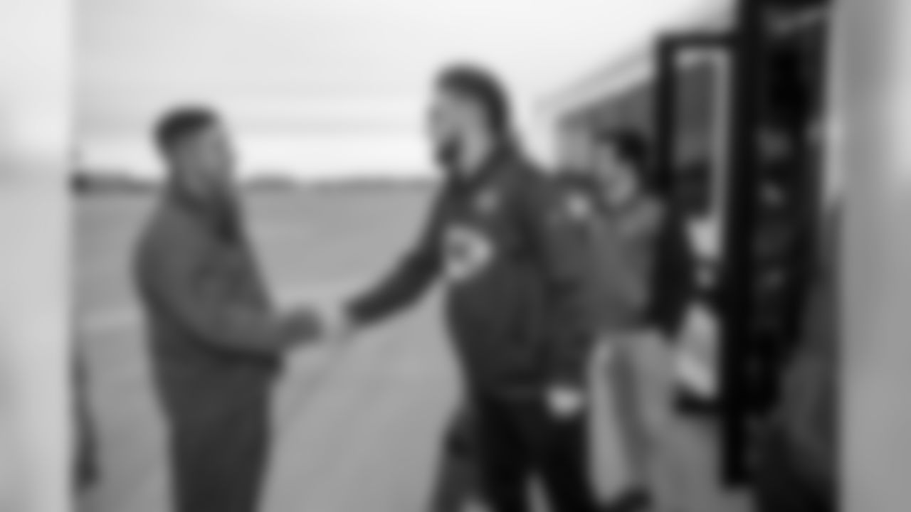 Chiefs wide receivers, cheerleaders and KC Wolf toured several hangars housing A-10 Warthogs and a B-2 Stealth Bomber and met with service men and women to sign autographs and thank them for their service.