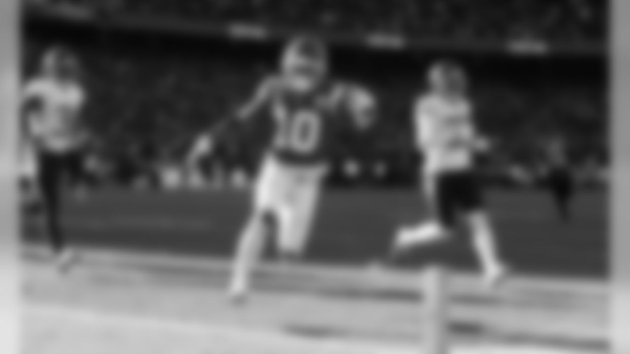 Kansas City Chiefs Wide Receiver Tyreek Hill (10) during the game between the Kansas City Chiefs and the Tennessee Titans in the AFC Championship at Arrowhead Stadium on January 19, 2020.