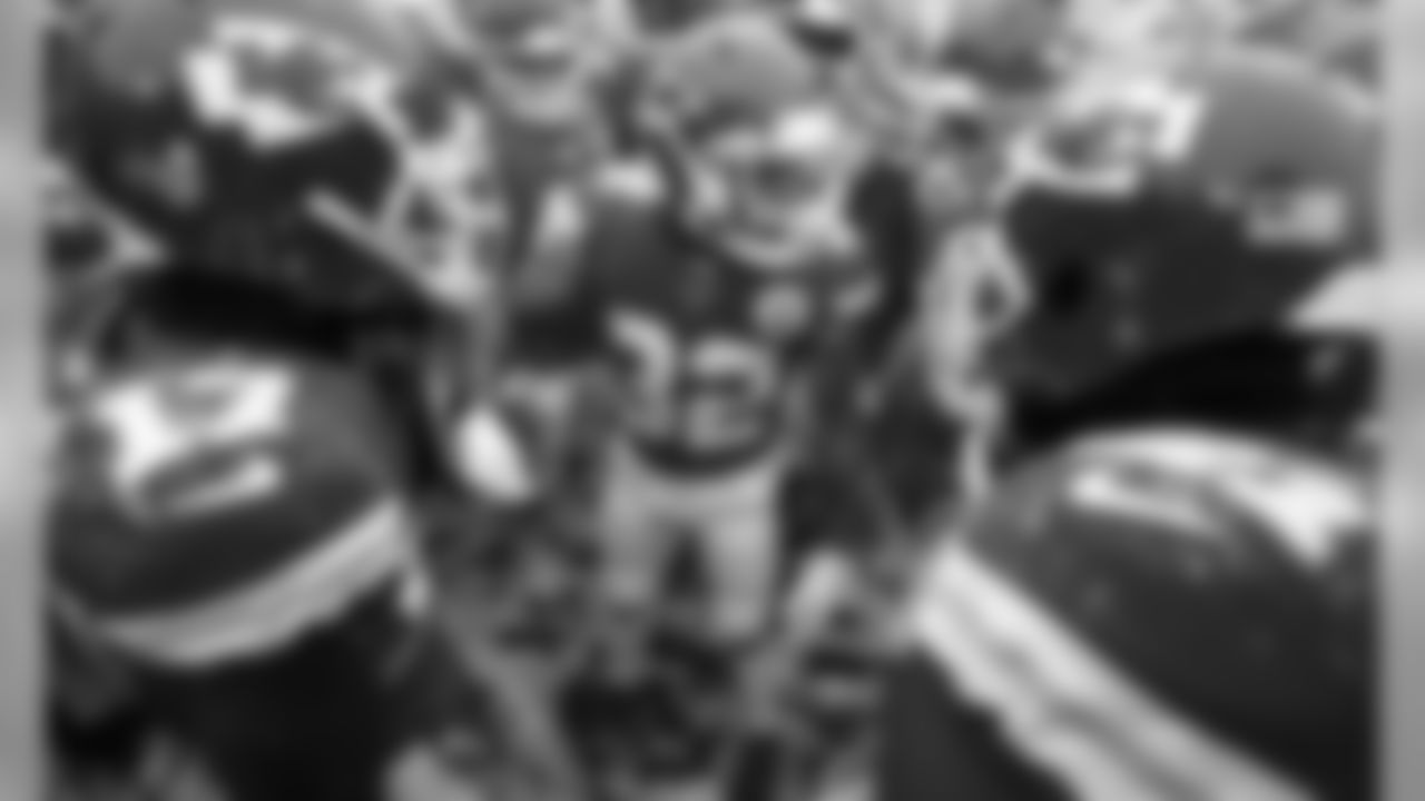 Kansas City Chiefs Safety Tyrann Mathieu (32) prior to the game between the Kansas City Chiefs and the Denver Broncos at Arrowhead Stadium on December 15, 2019.