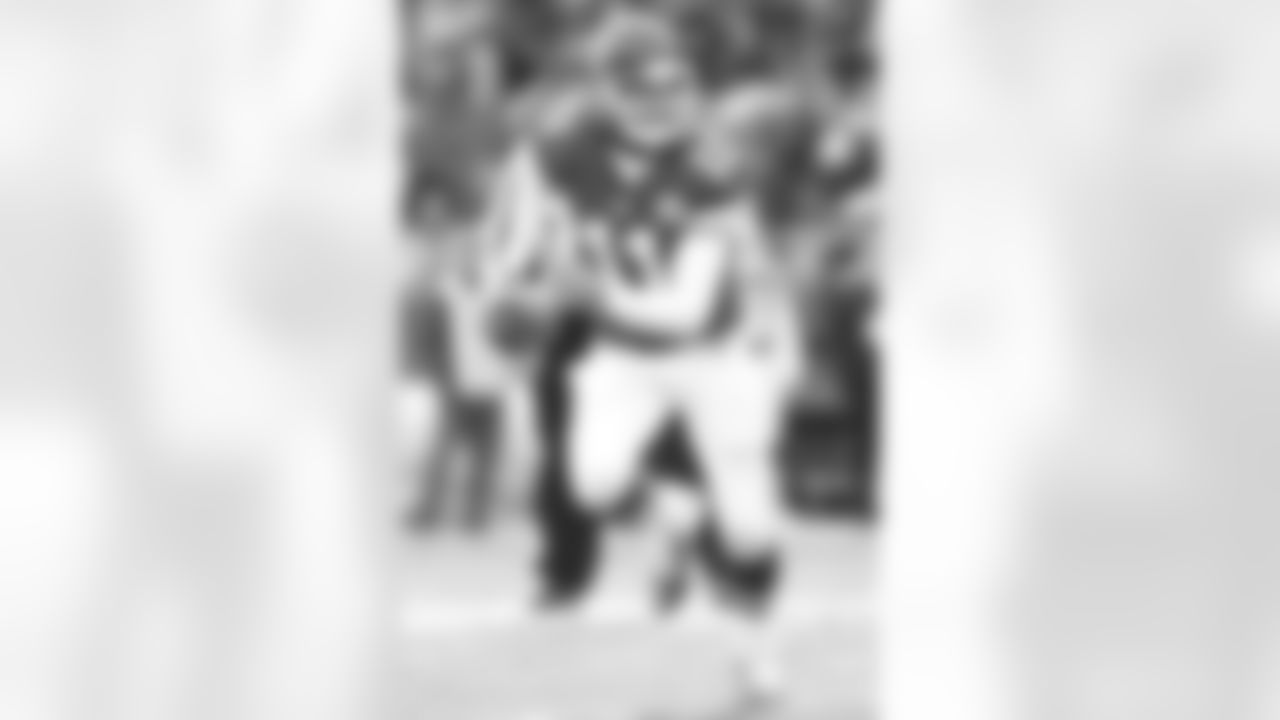 QB #11, Alex Smith
