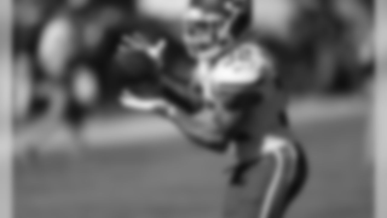 Kansas City Chiefs vs Tennessee Titans at Nissan Stadium, November 10, 2019