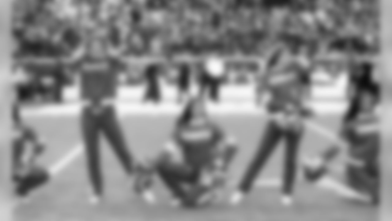 023_2019_CheerChargers