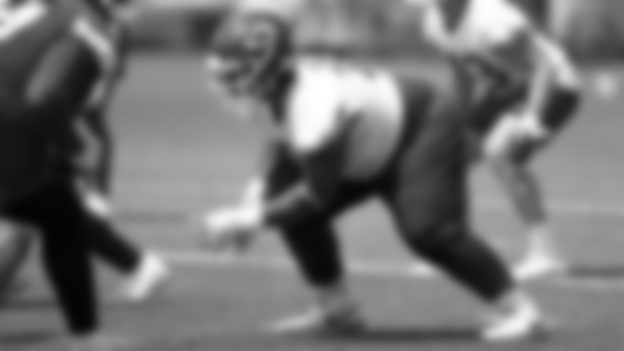 Kansas City Chiefs nose tackle Danny Shelton (71) at day 1 of minicamp on Tuesday, June 13, 2023 in Kansas City, MO.
