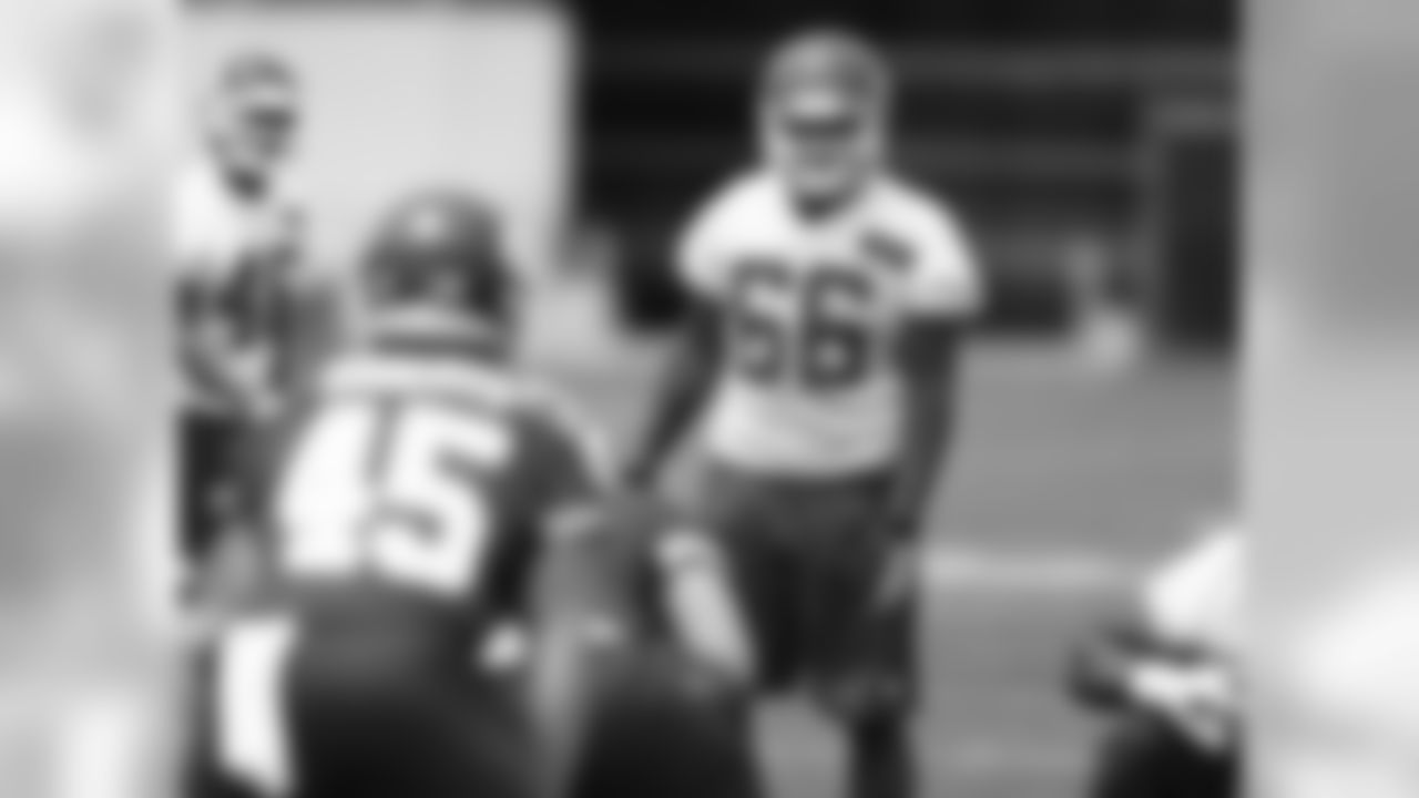 66 - Darin Drakeford - LB // HT. 6-1, WT. 240 // College: Maryland // Hometown: Washington, D.C.