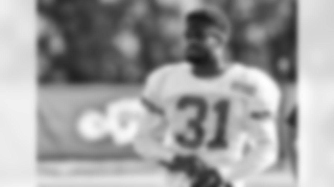 Kansas City Chiefs defensive back Marcus Cooper (31)