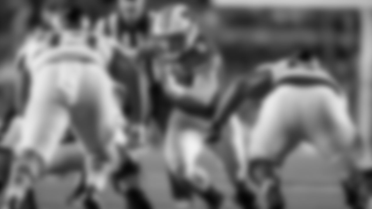 Pick 5, 103 General: Leo Chenal, LB, Universidad de Wisconsin