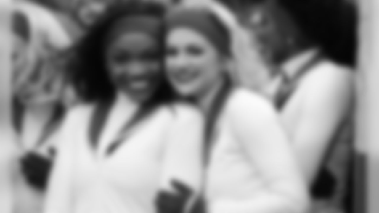 033_2019_CheerChargers