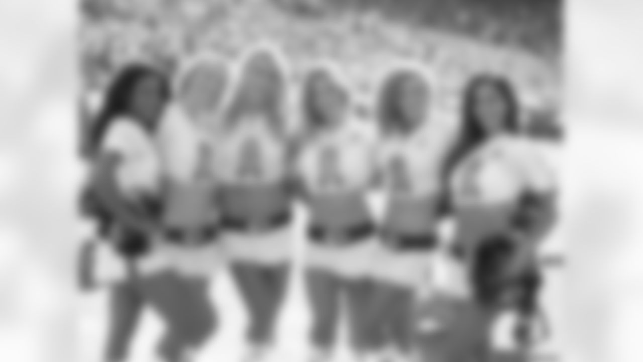 Meet Kansas City Chiefs Cheerleader Tara