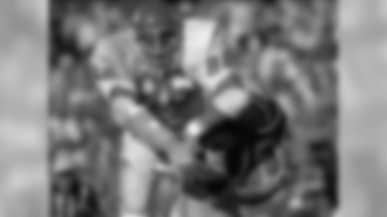 Buck Buchanan Defensive Line 1963-1975 First round, First Pick Pro Football Hall of Fame 1990