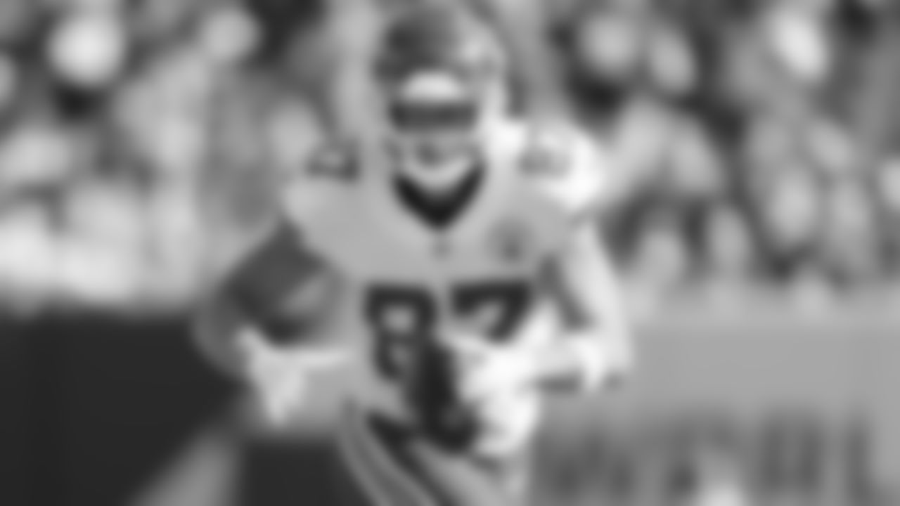 Kansas City Chiefs tight end Travis Kelce (87) during an NFL football game against the Washington Football Team, Sunday, October 17, 2021 at FedExField.