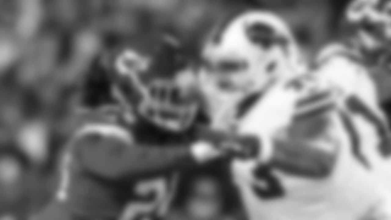 Kansas City Chiefs defensive end Melvin Ingram (24) during the divisional playoff football game against the Buffalo Bills, Sunday, January 23, 2022 in Kansas City.