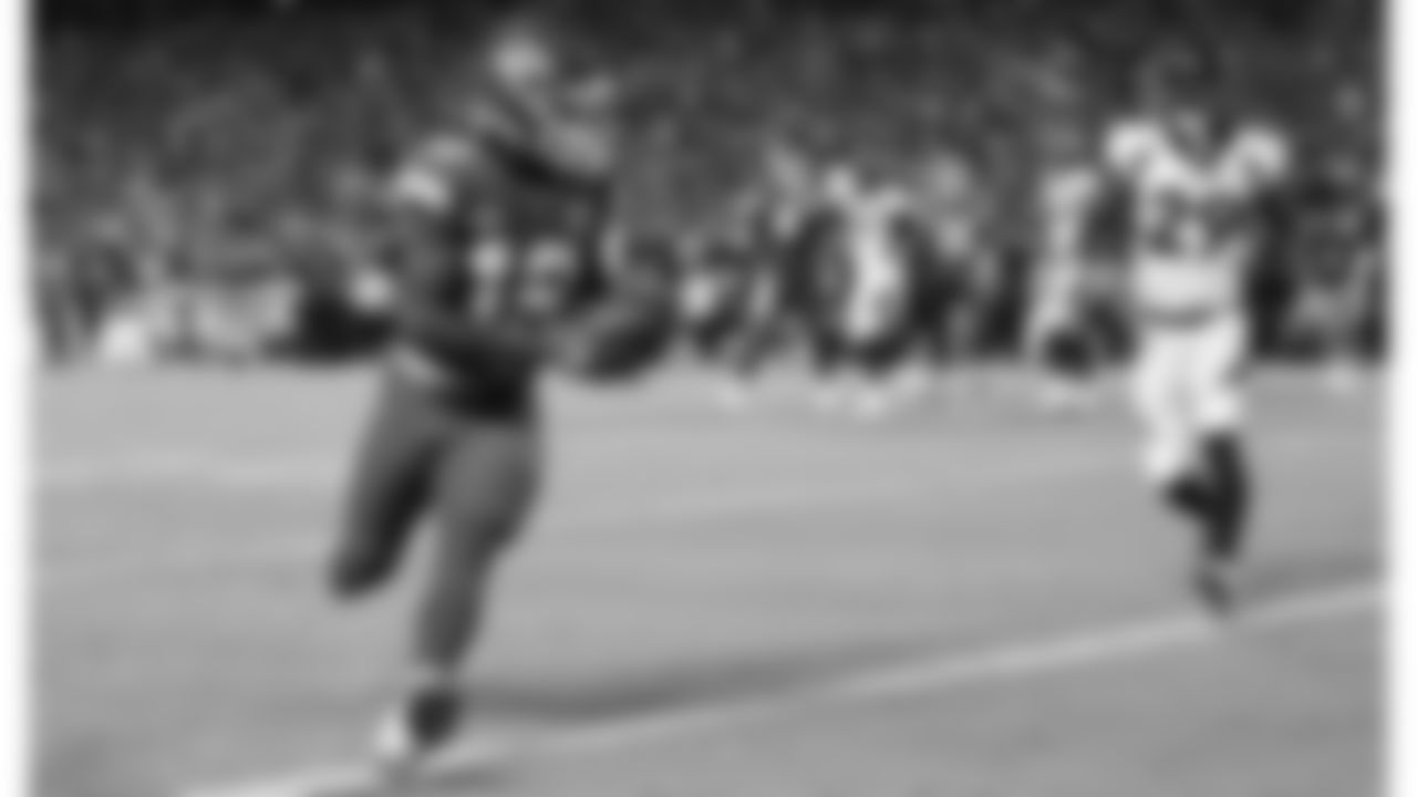 Kansas City Chiefs wide receiver Kadarius Toney (19) scores a touchdown during the week six NFL football game against the Denver Broncos, Thursday, October 12, 2023 in Kansas City.