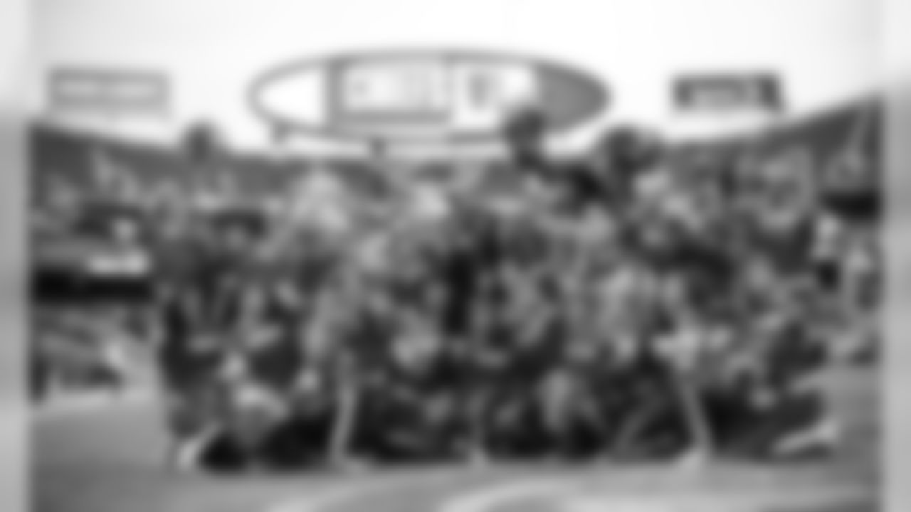 049_2019_CheerChargers